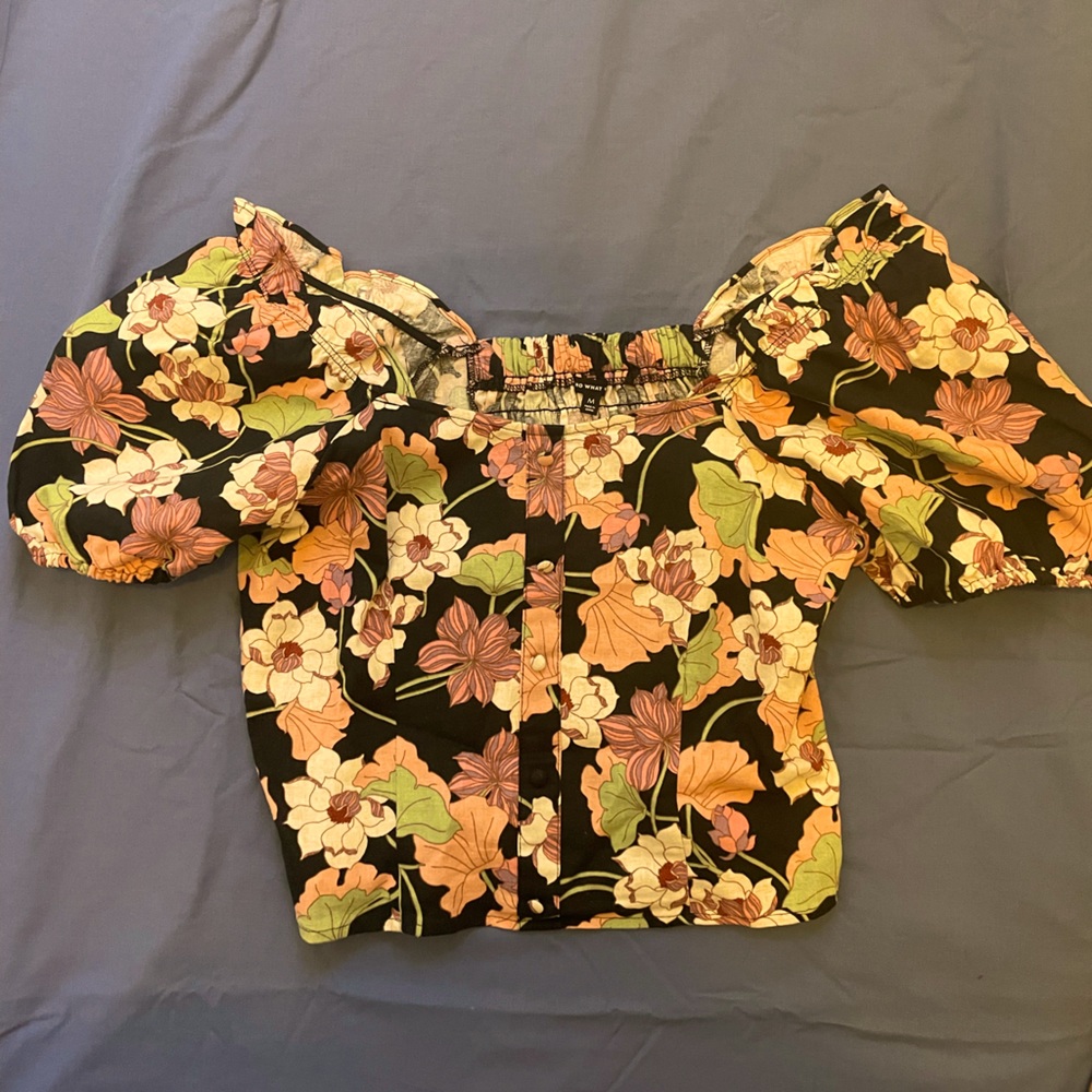 Medium, floral, puff sleeves, Target shirt